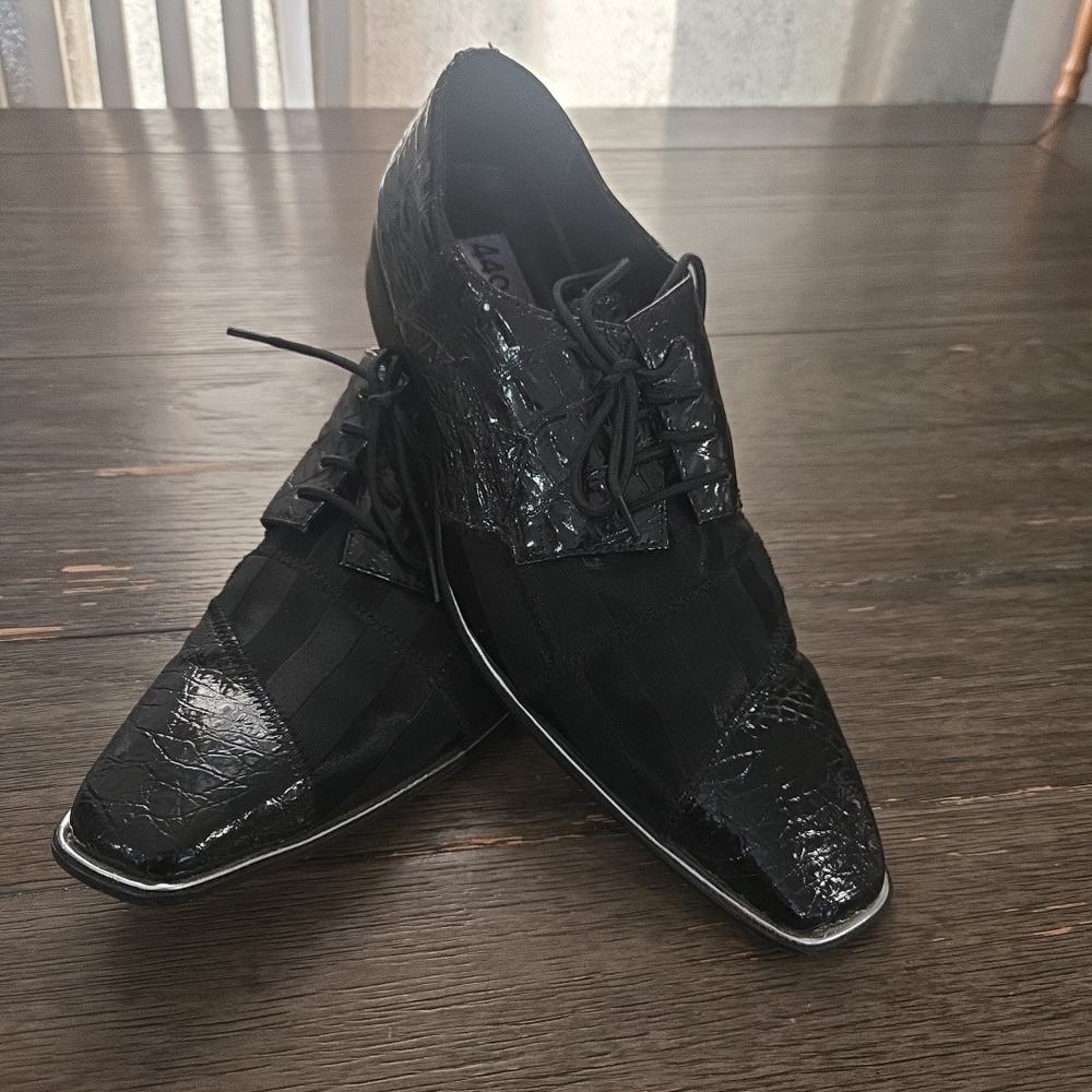 Glossy Black Men's Oxford Shoes Vintage Rare Vegan All Man Made Materials